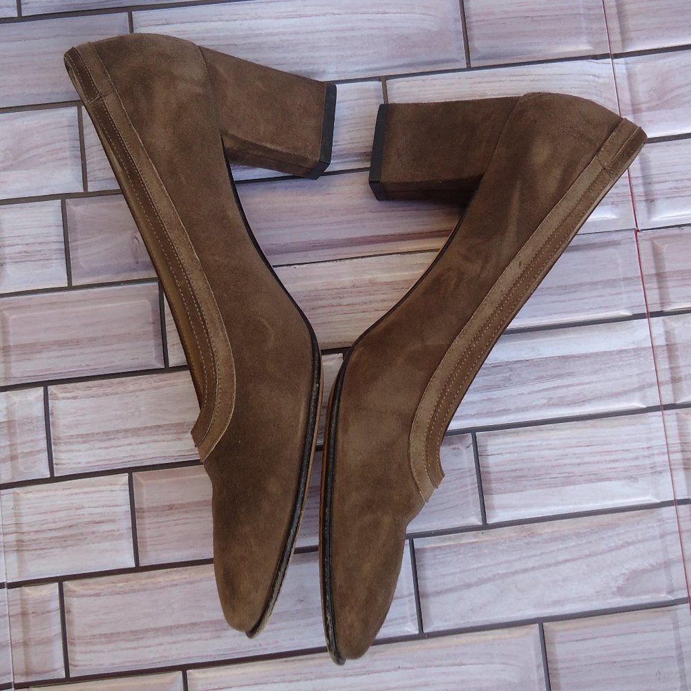SIZE 6.5 B. Salvatore Ferragamo brown suede leather slip on heels. - Picture 6 of 16